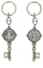 Porte-clés croix St Benoît en forme de clé